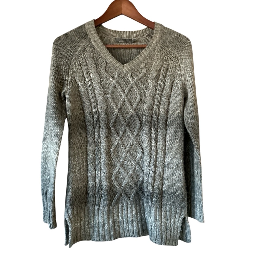 Prana Leisel Cable Knit Sweater Women's Gray S  V-Neck Long Sleeve Slit Hem